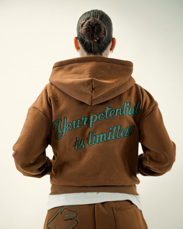Hoodie LIMITLESS – Image 2